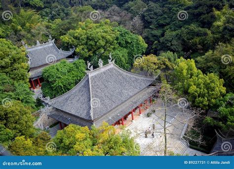  白云山！歴史と自然が織りなす壮大な景観に感動！